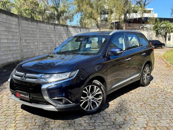 MITSUBISHI OUTLANDER 2.2 4X4 16V DIESEL 4P AUTOMÁTICO